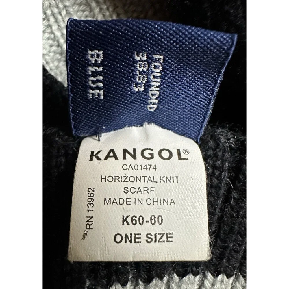 Kangol wool and acrylic blend chunky knit black and gray scarf